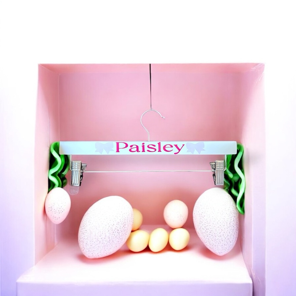 Customized Wooden White Hanger